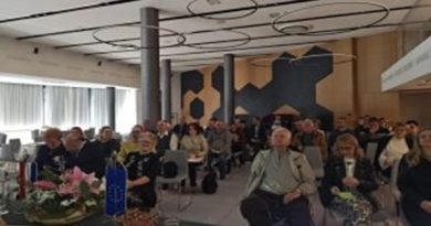 Naslovna - Izborna skupština HSUTI